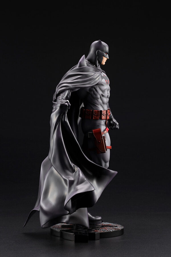 1e9d3771b933b3308668039872d0c7ef130669db.jpg Batman Thomas Wayne Statue by Kotobukiya ARTFX 1:6 Scale