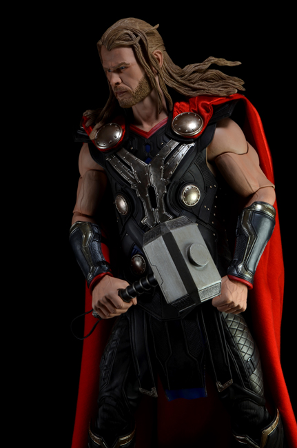 650h-Thor-Stylized2.jpg The Avengers – 1/4 Scale Action Figure – Dark World Thor