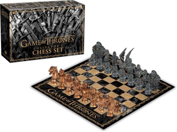 69783_896x672.jpg GAME OF THRONES® COLLECTOR’S CHESS SET