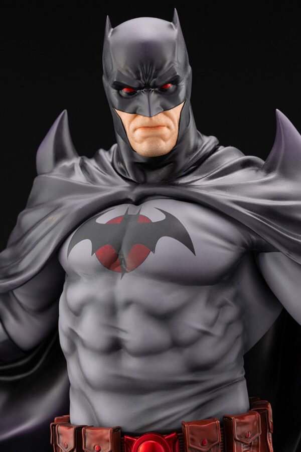 895fa5dd69141be4075551e75c4fd3a0904b1785.jpg Batman Thomas Wayne Statue by Kotobukiya ARTFX 1:6 Scale