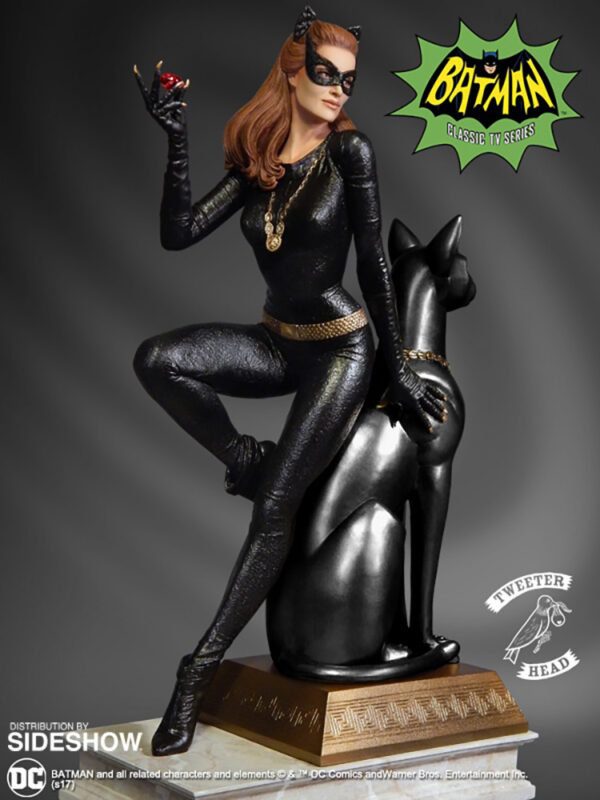 dc-comics-batman-classic-tv-series-catwoman-ruby-edition-variant-maquette-tweeterhead-902970-02.jpg Catwoman Ruby Edition Variant