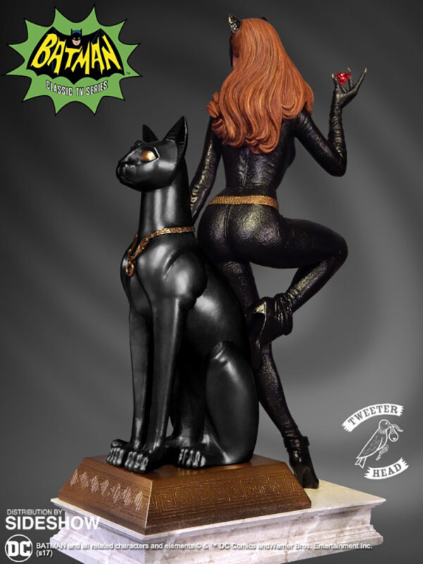dc-comics-batman-classic-tv-series-catwoman-ruby-edition-variant-maquette-tweeterhead-902970-04.jpg Catwoman Ruby Edition Variant