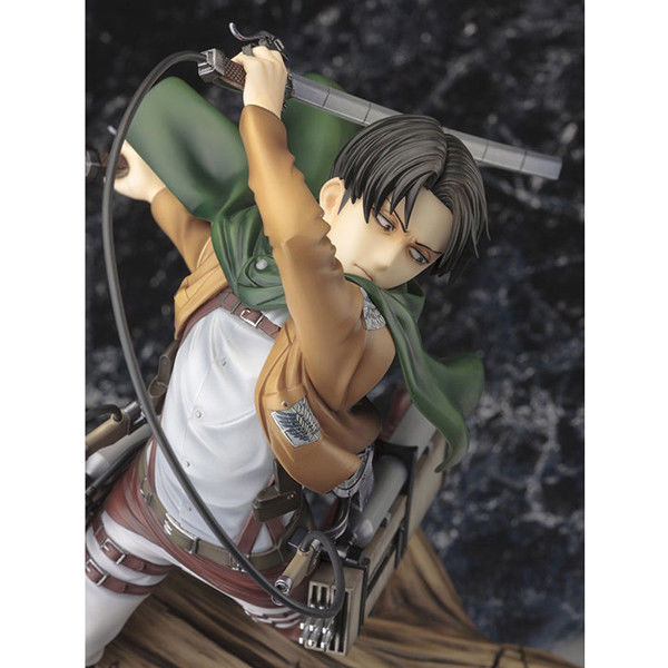 ATTACK ON TITAN LEVI ARTFXJ STATUE