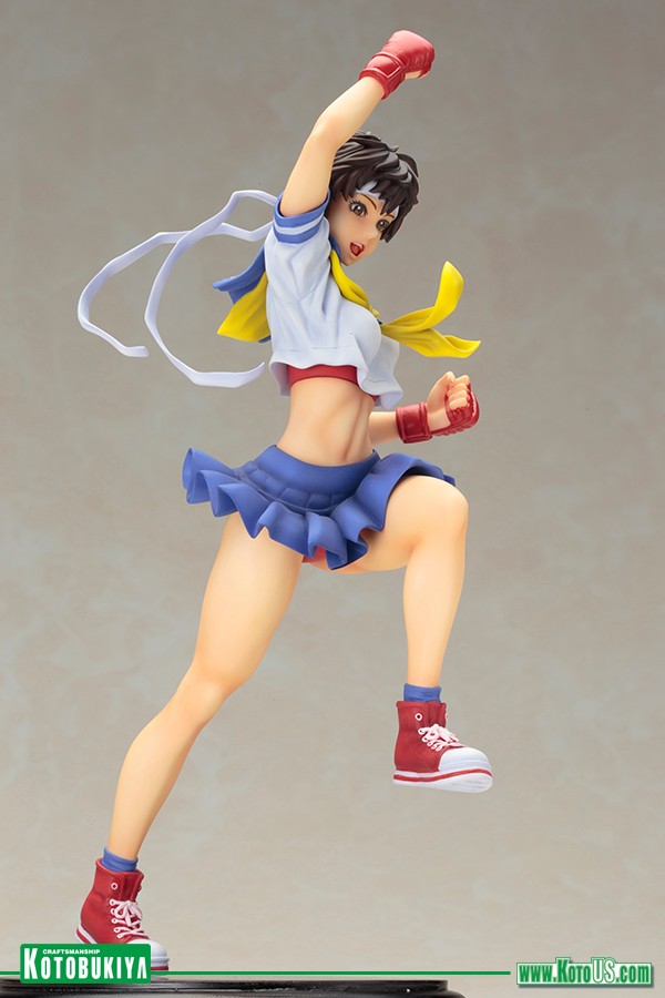 STREET FIGHTER SAKURA BISHOUJO STATUE