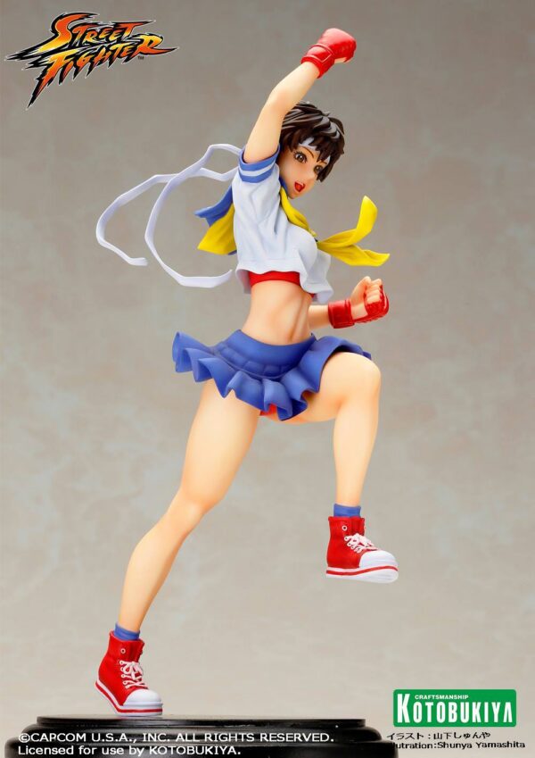 STREET FIGHTER SAKURA BISHOUJO STATUE