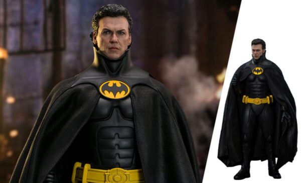 Batman (Deluxe Version) Sixth Scale Figure