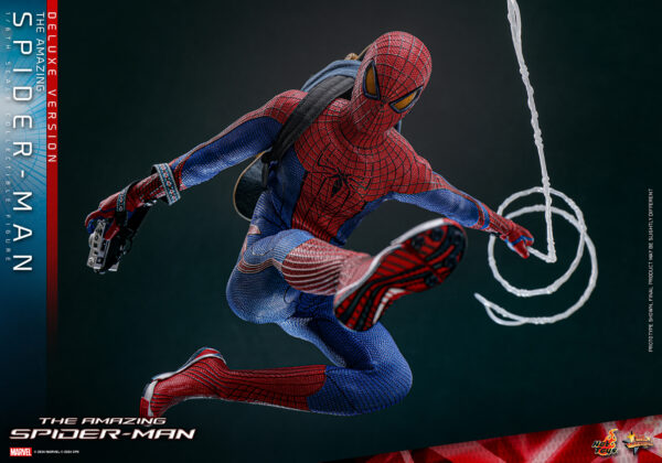 The Amazing Spider-Man (Deluxe Version) Sixth Scale Figure
