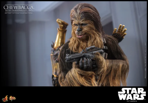 Chewbacca with Disassembled C-3PO Sixth Scale Figure Hot Toys