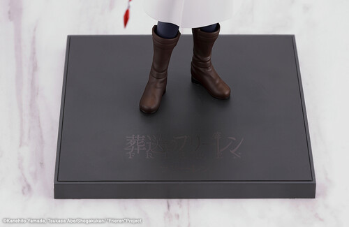 4492919-3526951 Kotobukiya - Frieren: Beyond Journey's End - Oshi Works - Frieren Statue